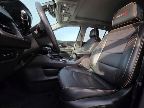 Used 2022 GMC Terrain AT4 w/ Infotainment Package II image 24