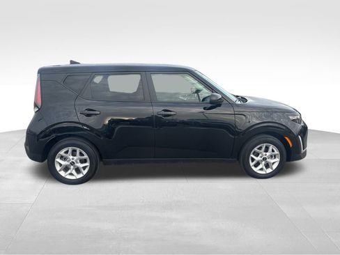 Used 2024 Kia Soul LX w/ Option Group 015 image 8