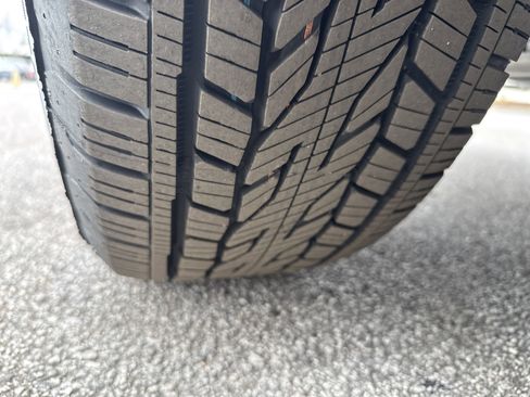 New 2026 GMC Yukon XL Denali w/ Sun & Power Step Package image 12