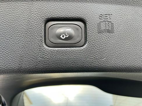 Used 2019 Ford Edge SEL w/ Equipment Group 201A image 47