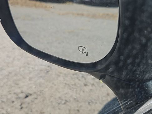 New 2025 Subaru Crosstrek 2.5i Limited image 5