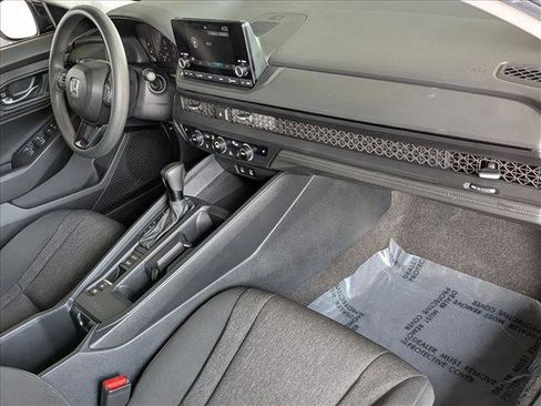 Certified 2024 Honda Accord EX image 21