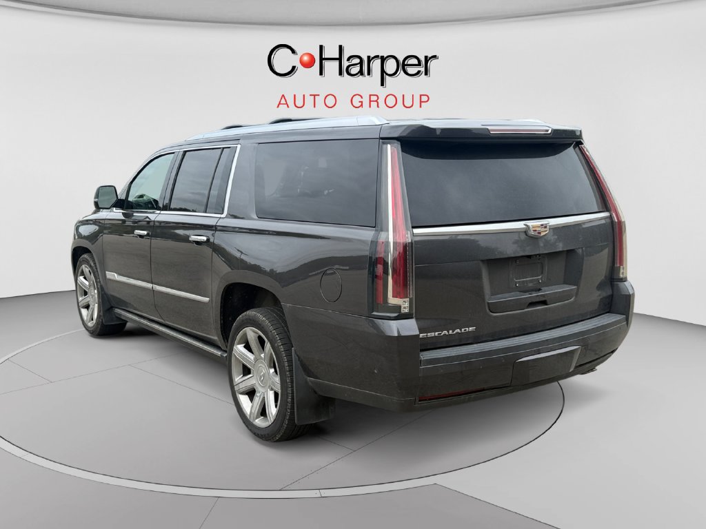 Used 2017 Cadillac Escalade ESV Premium Luxury AWD/4WD image 5