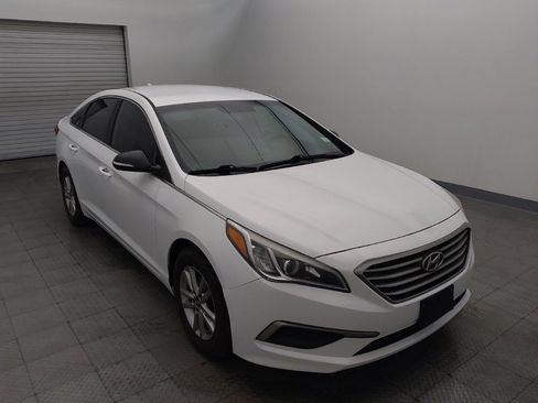 Used 2017 Hyundai Sonata SE FWD image 13