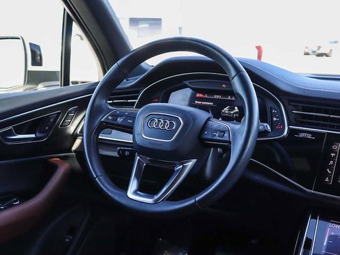 Used 2023 Audi Q7 2.0T Premium w/ Convenience Package image 22