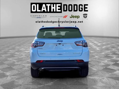 Used 2023 Jeep Compass Limited image 24