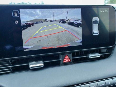 New 2026 Hyundai Ioniq 5 SE image 4