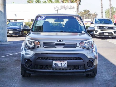 Used 2019 Kia Soul FWD image 2