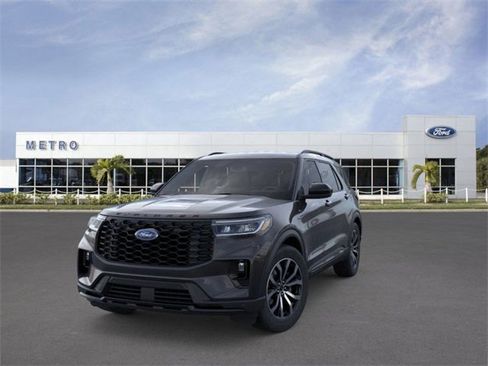 New 2025 Ford Explorer ST-Line image 2