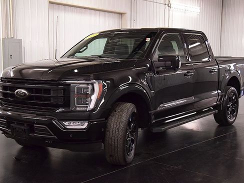 Used 2023 Ford F150 Lariat w/ Equipment Group 502A High AWD/4WD image 3