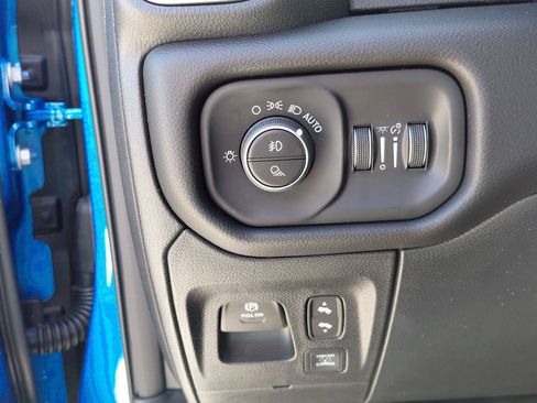 New 2026 RAM 1500 Big Horn AWD/4WD image 29