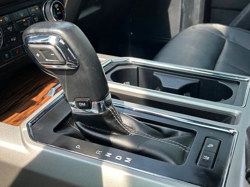 Used 2020 Ford F150 Lariat w/ Equipment Group 502A Luxury image 37