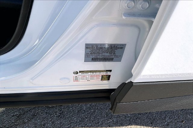 New 2027 Nissan Kicks S FWD image 8