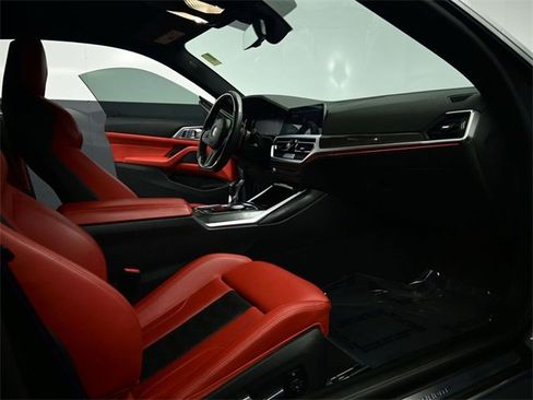 Used 2022 BMW M4 xDrive Competition w/ M Carbon Exterior Package image 33