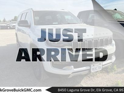 Used 2024 Jeep Wagoneer L Series II w/ Flexible Seating Group