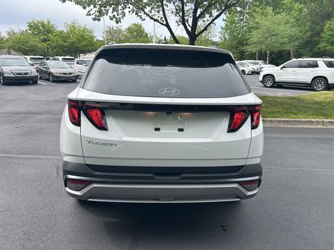 Used 2026 Hyundai Tucson SEL FWD image 13