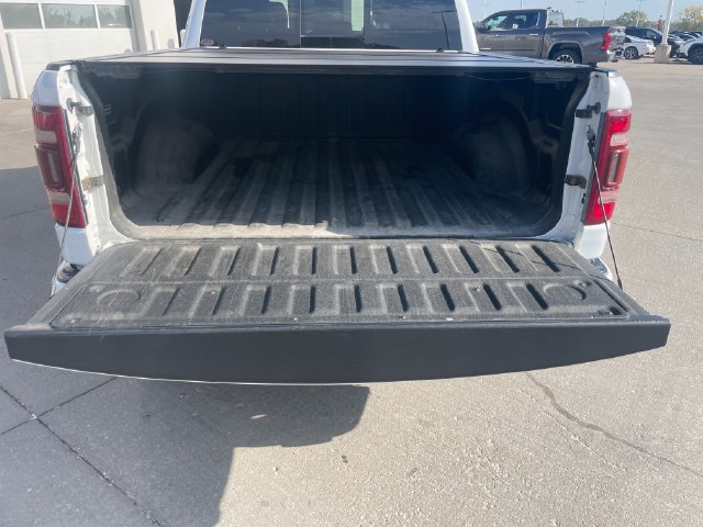 Used 2020 RAM 1500 Laramie w/ Sport Appearance Package AWD/4WD image 23