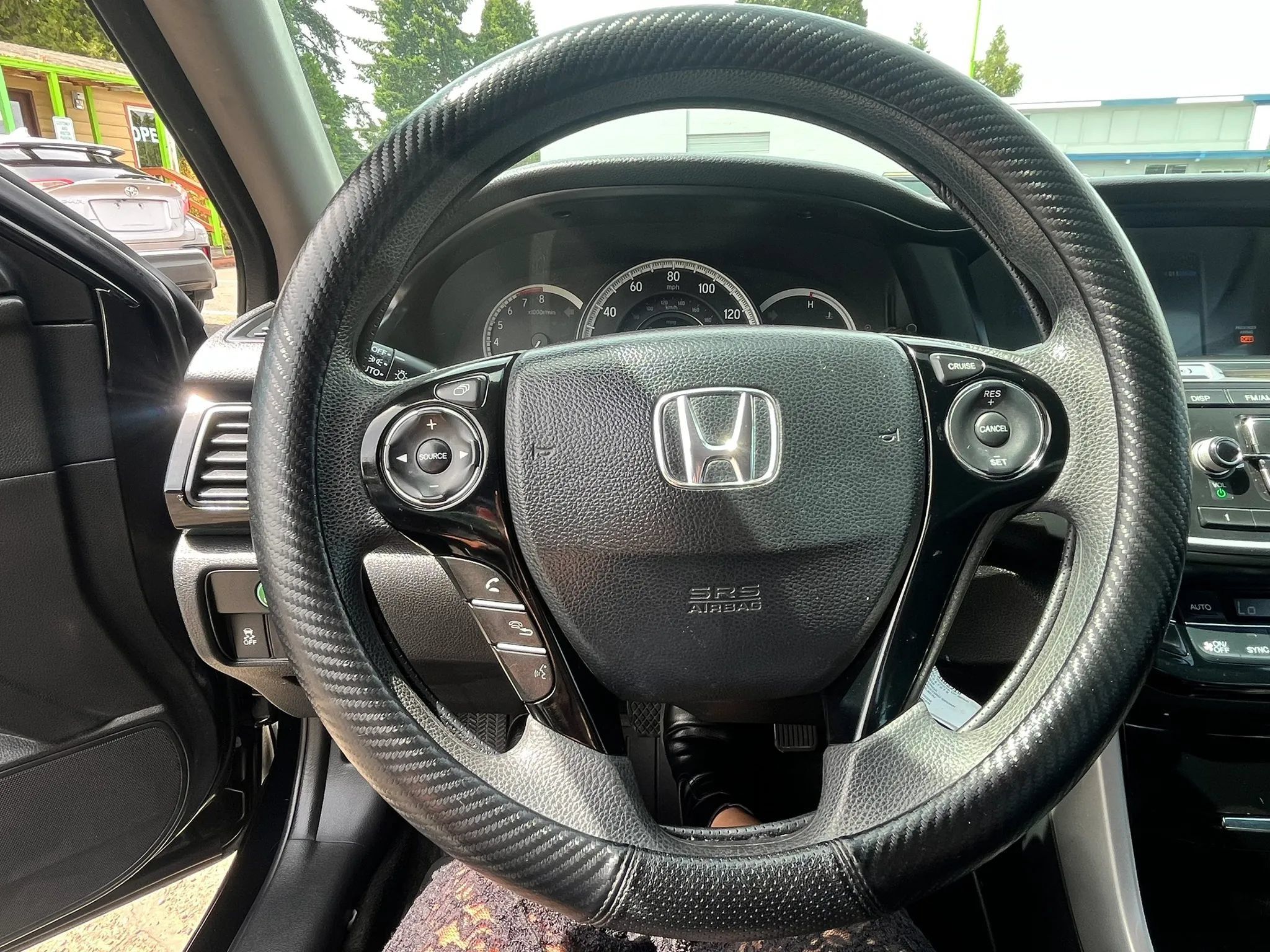 Used 2016 Honda Accord LX image 18
