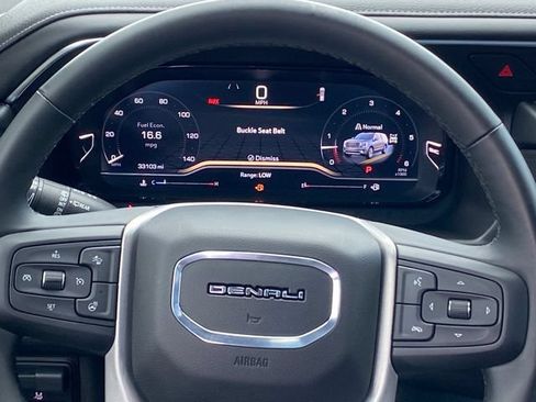 Used 2023 GMC Yukon Denali w/ LPO, Floor Liner Package AWD/4WD image 8