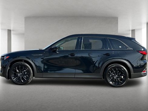 Certified 2025 MAZDA CX-70 3.3 Turbo w/ Premium Package image 7