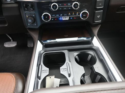 Used 2025 Ford F250 King Ranch AWD/4WD image 13