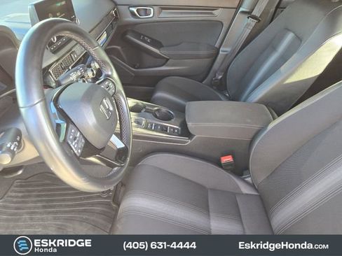 Used 2023 Honda Civic Sport image 15
