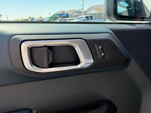 New 2026 Ford Bronco Heritage Edition image 14