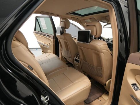 Used 2011 Mercedes-Benz ML 350 4MATIC image 24