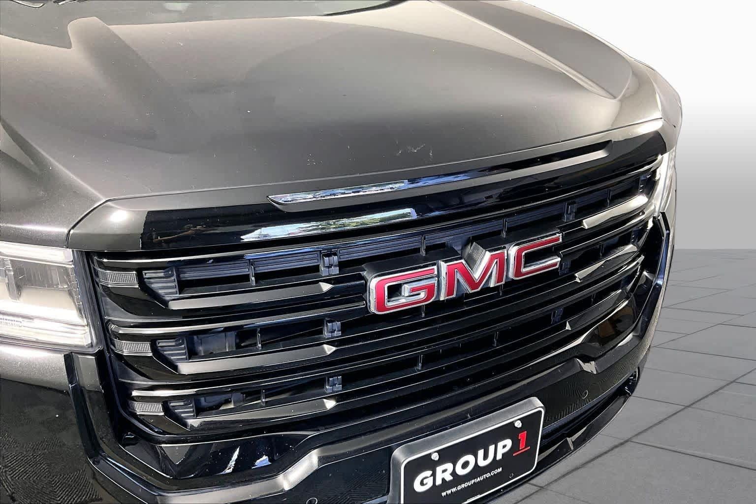 Used 2022 GMC Acadia SLT w/ Elevation Edition FWD image 28