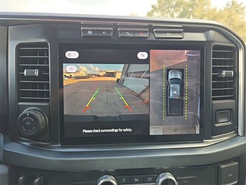 Used 2024 Ford F250 Limited image 21