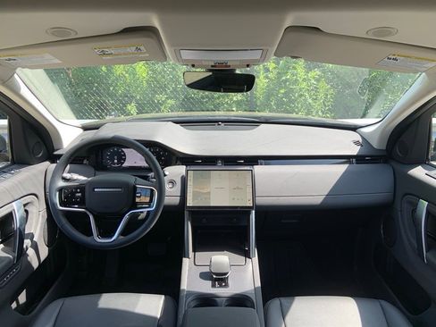 Certified 2024 Land Rover Discovery Sport S image 21