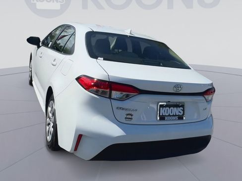 Used 2023 Toyota Corolla LE image 10