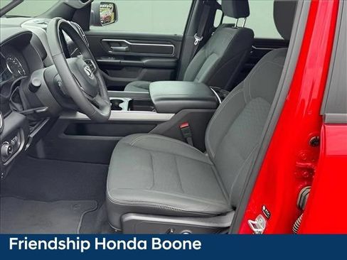 Used 2025 RAM 1500 Big Horn AWD/4WD image 8
