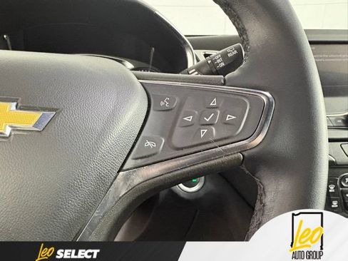 Used 2024 Chevrolet Equinox LT w/ LPO, Floor Liner Package FWD image 16