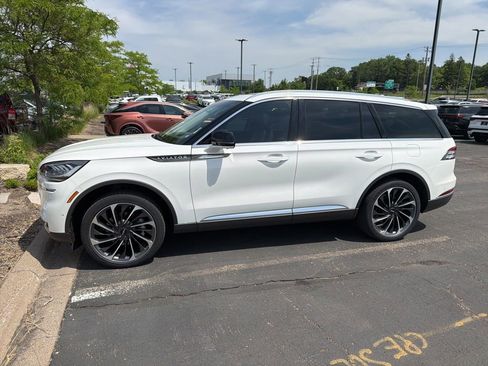 Used 2023 Lincoln Aviator Reserve w/ Equipment Group 201A AWD/4WD image 14