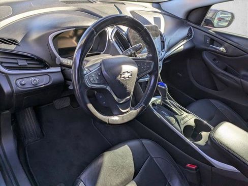 Used 2018 Chevrolet Volt LT w/ LT Driver Confidence Package image 8