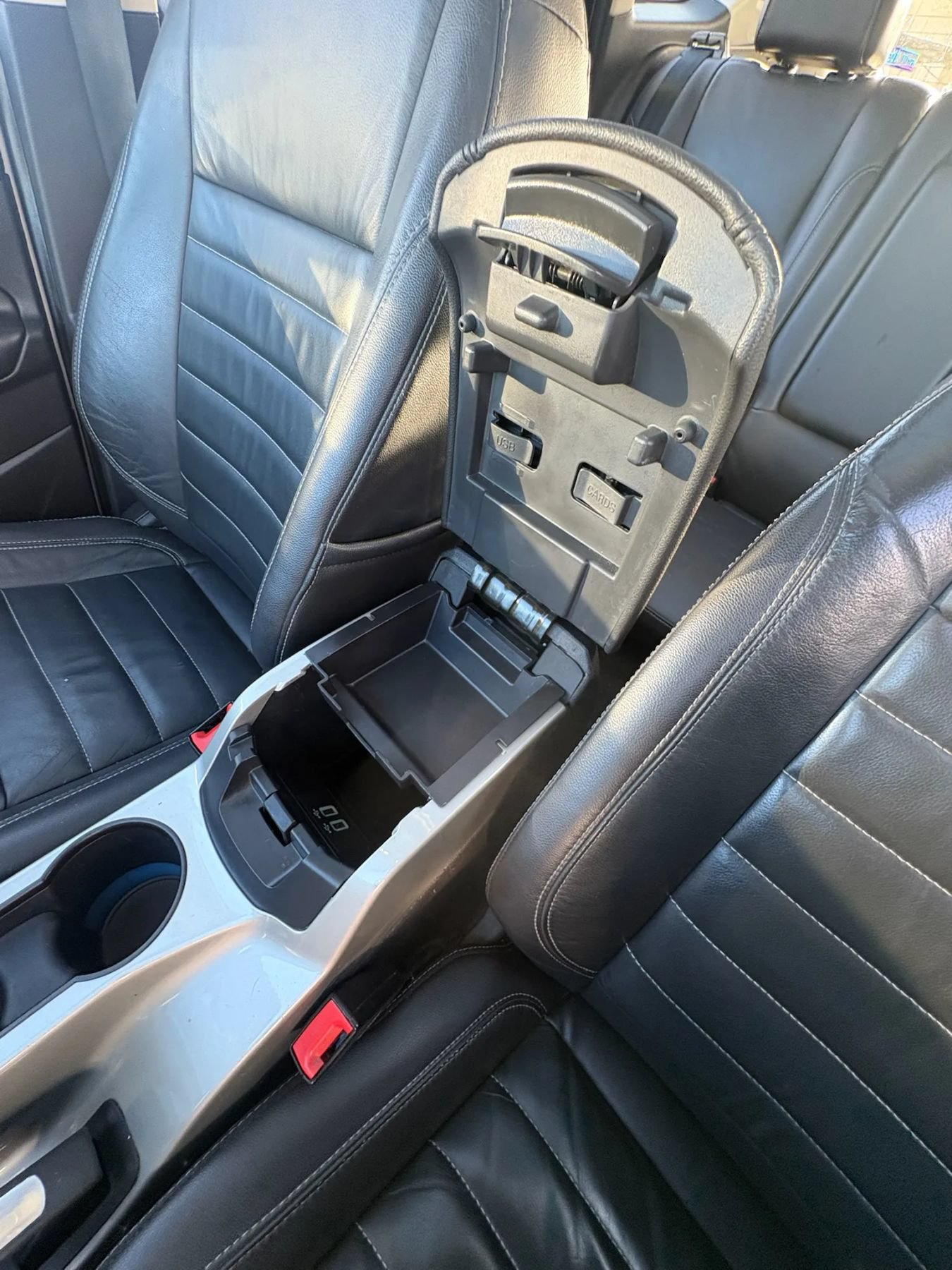 Used 2016 Ford C-MAX SEL w/ Equipment Group 302A FWD image 32