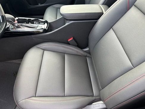 New 2026 Chevrolet Trax RS w/ Sunroof Package image 13