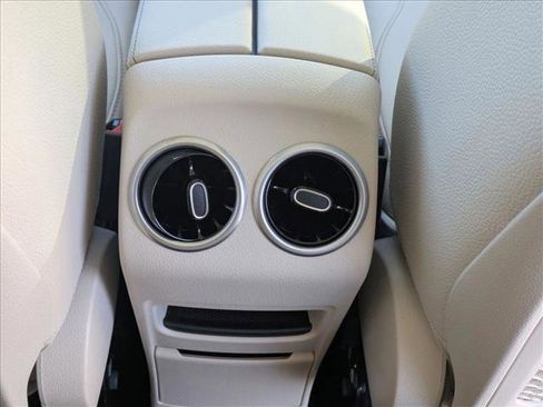 Certified 2026 Mercedes-Benz GLB 250 image 17