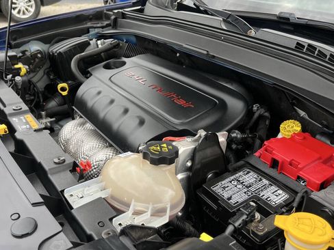 Used 2020 Jeep Renegade Altitude image 37