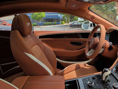 New 2025 Bentley Continental GT Speed AWD/4WD image 11