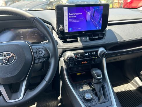 Used 2023 Toyota RAV4 Limited AWD/4WD image 18