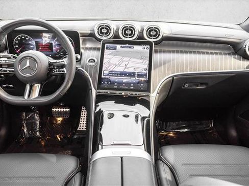 Certified 2024 Mercedes-Benz GLC 300 4MATIC image 22