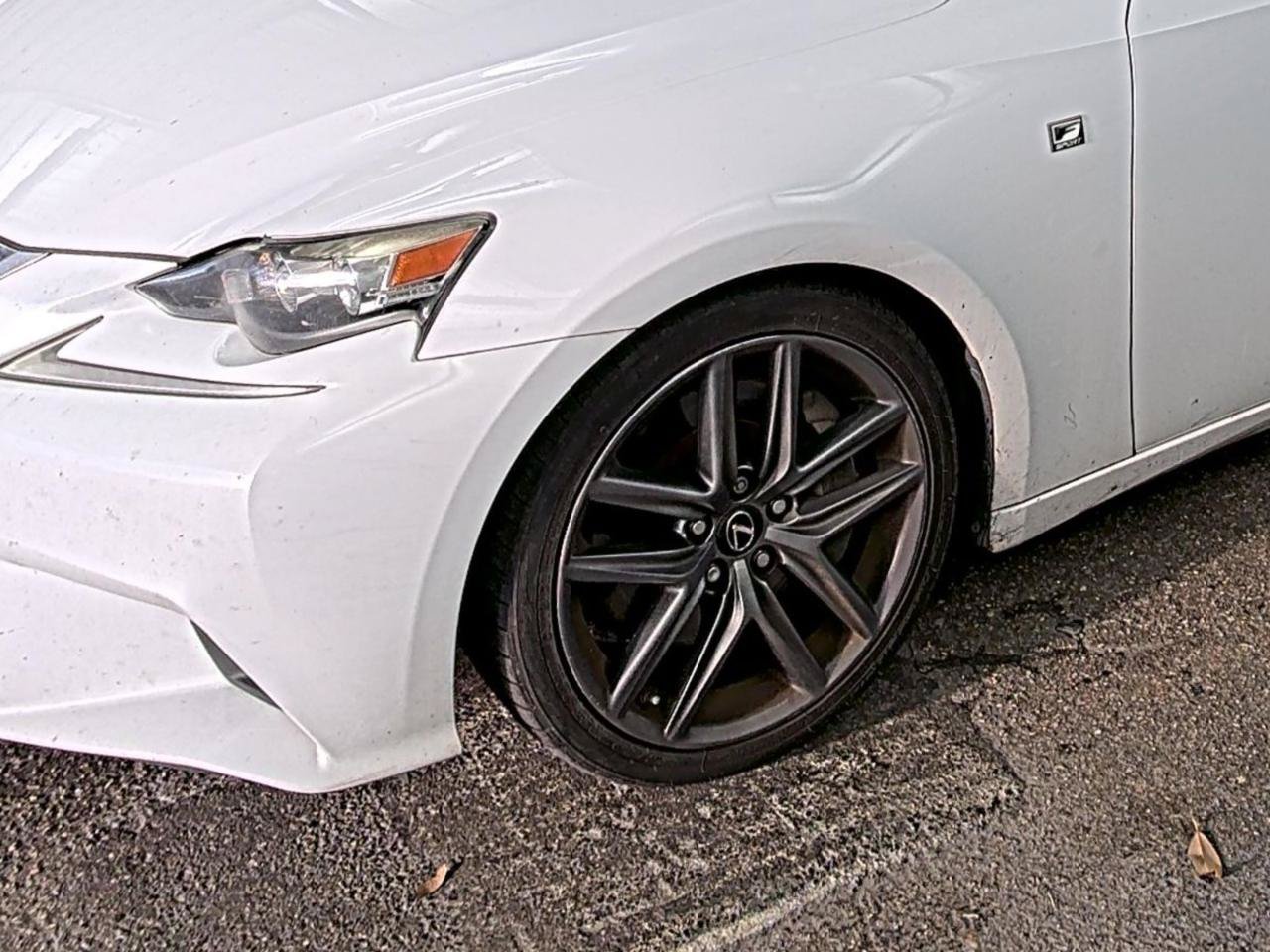 Used 2016 Lexus IS 200t w/ F Sport Package RWD image 14