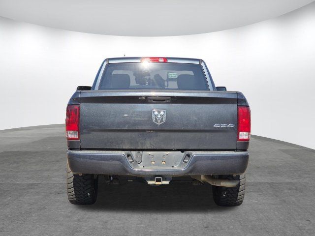 Used 2015 RAM 1500 Express AWD/4WD image 3