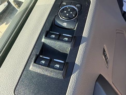 Used 2019 Ford F150 XLT w/ Equipment Group 302A Luxury RWD image 14