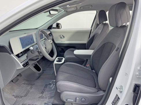 Used 2024 Hyundai Ioniq 5 SEL image 15