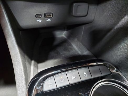 Certified 2024 Buick Encore GX Sport Touring image 25