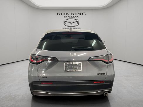 Used 2024 Honda HR-V Sport image 4