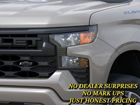 New 2026 Chevrolet Silverado 1500 Custom RWD image 10
